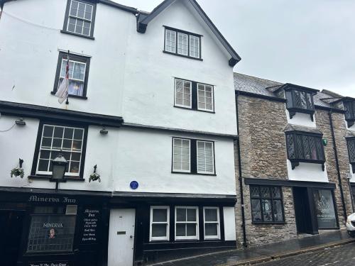 32 Looe Street, Plymouth, PL4