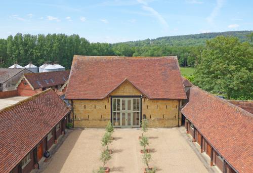 Unit 4A Jayes Park Courtyard, Sheep Green, Ockley, Dorking, RH5