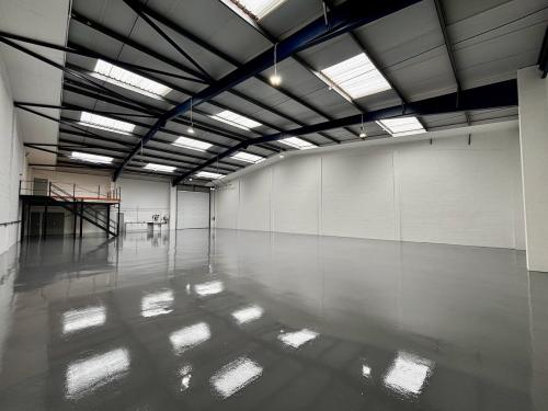 Unit 18, Interchange Park, Plover Close, Newport Pagnell, MK16