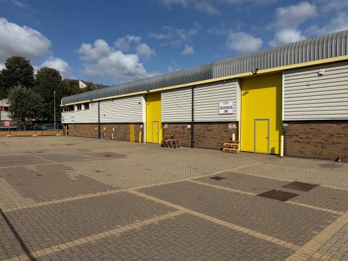 C4 & C5, Imperial Business Estate, West Mill, Gravesend, DA11