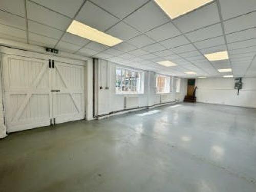 Unit B, Brow Business Centre, Copyground Lane, High Wycombe, HP12