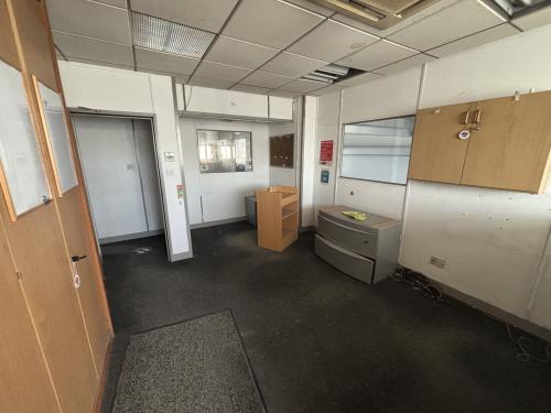 Unit 2 Monza House, Fircroft Way, Edenbridge, TN8