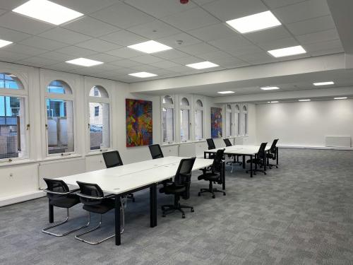 13 Bond Court, Leeds, LS1