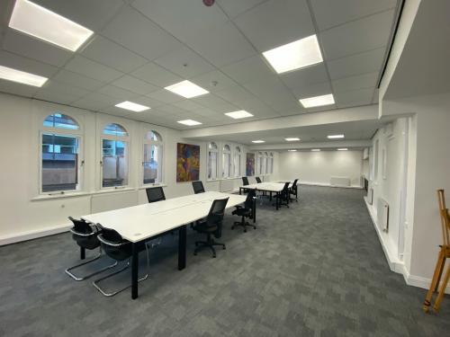 13 Bond Court, Leeds, LS1