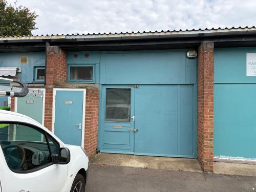 11, Fiddlebridge Industrial Centre, Lemsford Road, Hatfield, AL10