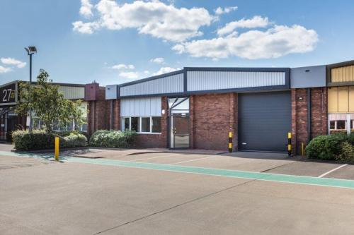 Unit 28, Acton Park Estate, The Vale, Acton, London, W3