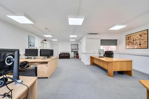 Unit 2 Sumatra House, 215 West End Lane, West Hampstead, London, NW6