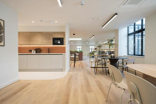 95 Aldwych, Holborn, London, WC2B