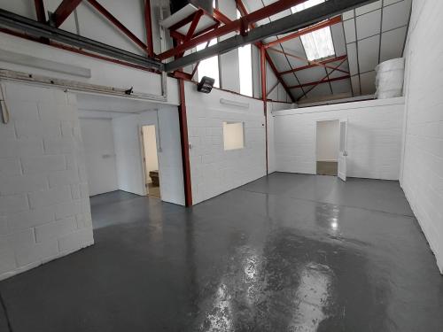 Neville Court Industrial Estate, 31 Neville Road, Croydon, CR0