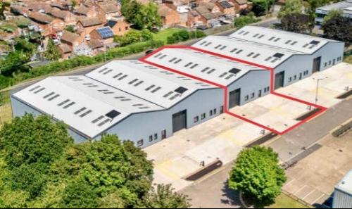 Unit 3, Bicester Road Industrial Estate, Faraday Road, Aylesbury, HP19