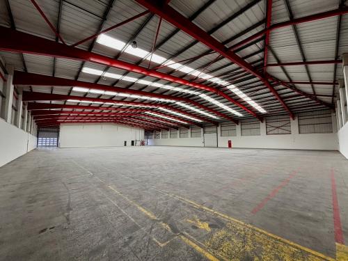 Unit 12, St Martins Way, Bedford, MK42