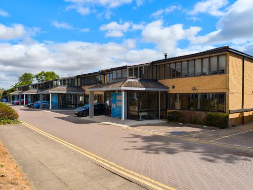 Wellbrook Court, Wellbrook Way, Cambridge, CB3