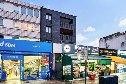 404-406 Edgware Road, Paddington, London, W2