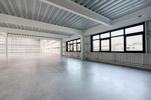 Inter21, Rhodes Business Park, Manchester Old Road, Middleton, Manchester, M24