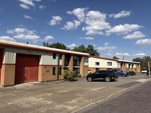 Unit 10, Stirling Business Park, Top Angel, Buckingham, MK18