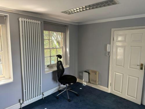Suite 4 Prospect House, 67 Boston Manor Road, Brentford, TW8