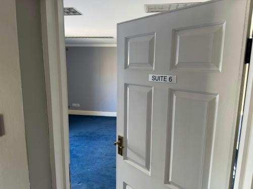 Suite 4 Prospect House, 67 Boston Manor Road, Brentford, TW8