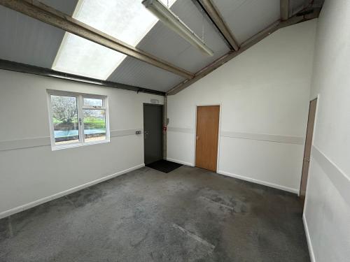 West Chiltington Lane, Coneyhurst, Billingshurst, RH14