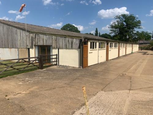 Units 6 & 7 Bloxham Grove Offices, Bloxham Grove Road, Banbury, OX15