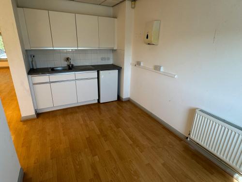 Unit 6, English Business Park, Hove, BN3