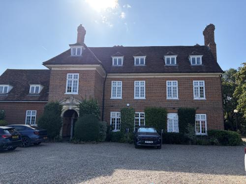 Salisbury Hall Annexe, Bell Lane, London Colney, St. Albans, AL2