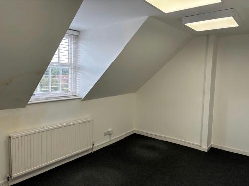 15 The Broadway, Hatfield, AL9