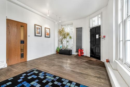 19 Wharfdale Road, Kings Cross, London, N1