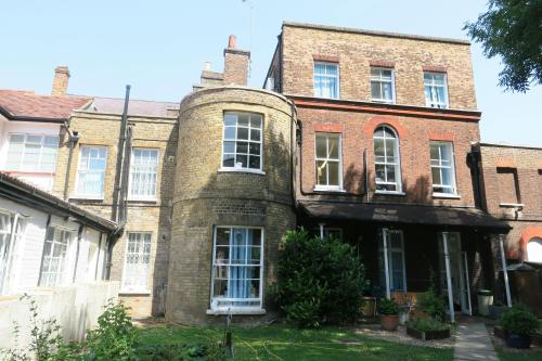 Old Bank House, 64 High Street, Uxbridge, UB8