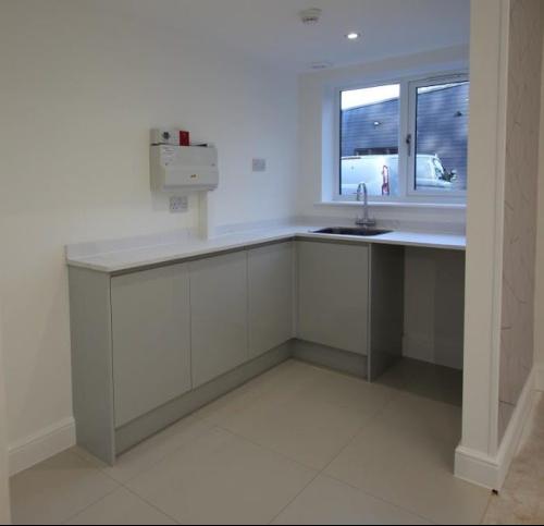 units 2,3,4, Connaught Road, Woking, GU24