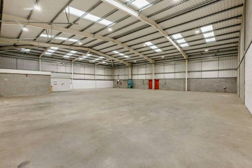 Unit 14-15 Globe House, Rochdale, OL16