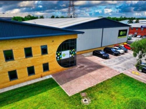 Unit 17, Oldham Broadway Business Park, Broadgate, Oldham, OL9
