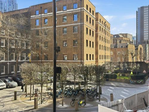 2 Devonshire Square, Spitalfields, London, EC2M