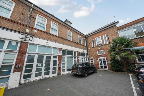 Unit 5 Drakes Courtyard, Kilburn High Road, Kilburn, London, NW6