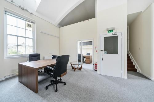 Storage King Business Centre, Longfield Road, Tunbridge Wells, TN2