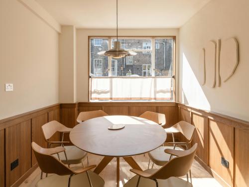 5 Windmill Street, Fitzrovia, London, W1T