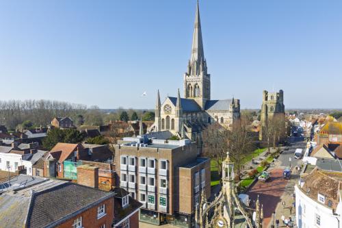1-3 South Street, Chichester, PO19