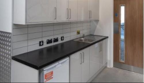 unit 694, Slough Trading Estate, Stirling Road, Slough, SL1