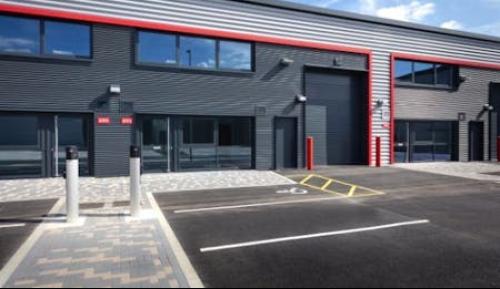 693 Stirling Road, Slough, SL1