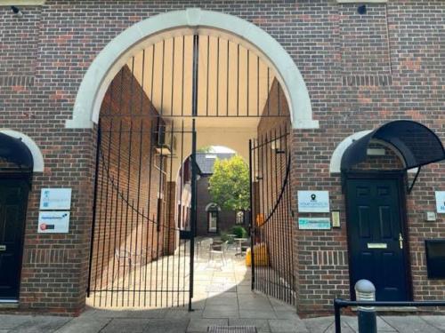Unit 8 The Courtyard, Meadowbank, Furlong Road, Bourne End, SL8