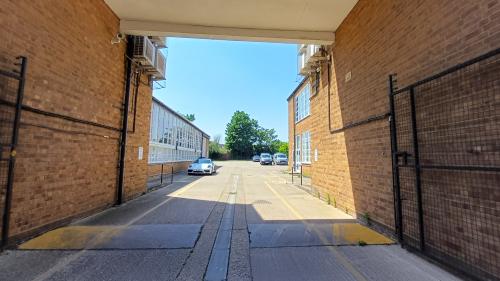 Suite 6 Glover Heights, Office, 35-37 Bury Mead Road, Hitchin, SG5