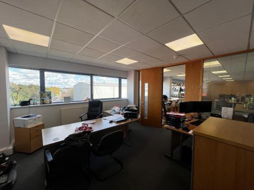 Unit 1, Valley Point Industrial Estate, Beddington Farm Road, Croydon, CR0