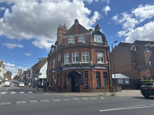Pinn House, 2 High Street, Pinner, HA5