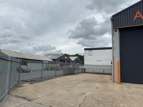 Unit A2, Vale Industrial Estate, Tolpits Lane, Watford, WD18