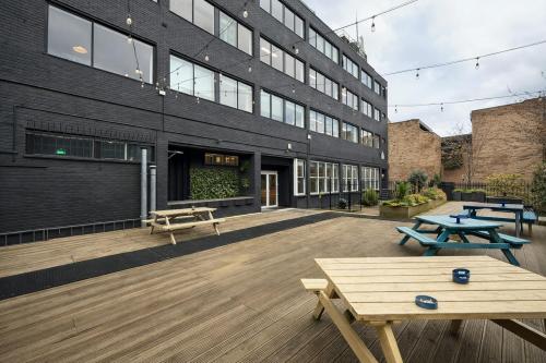 445 Hackney Road, Hackney, London, E2
