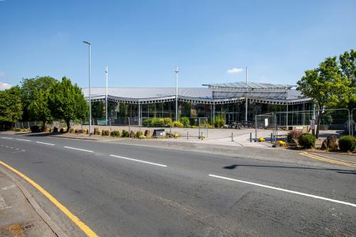Former Land Rover Dealership, Barnsley Road, Wakefield, WF2