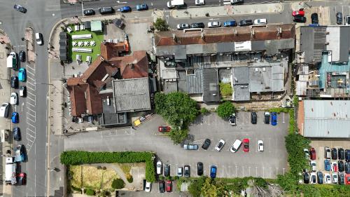 The George Staples, 273 Blackfen Road, Sidcup, DA15