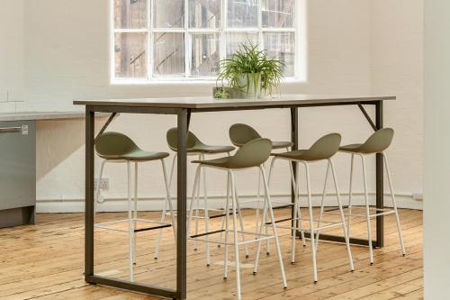 Unit 1F-1G Zetland House, Shoreditch, London, EC2A