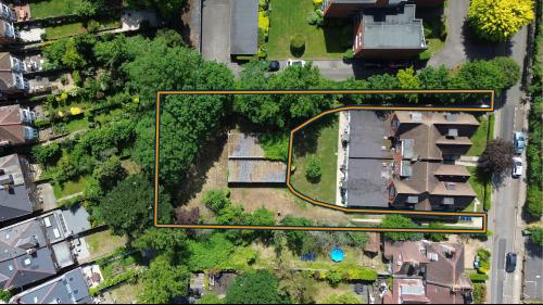 17/19, Roxborough Park, Harrow, HA1