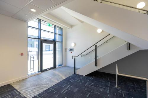 Unit 6, T45, Aire Valley Road, Leeds, LS9