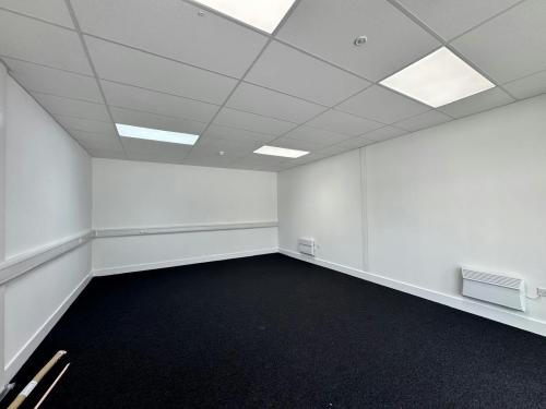 Unit 6, Aylesbury Enterprise Park, Stocklake Raod, Aylesbury, HP20